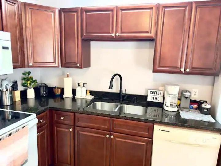 Cozy 2 Bedroom Townhouse Near Lake And Restaurants Guntersville Zewnętrze zdjęcie